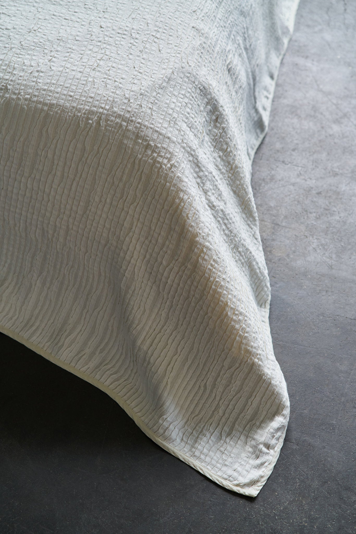 White linen bedspread, premium quality from unique weaved soft white plisse linen fabric