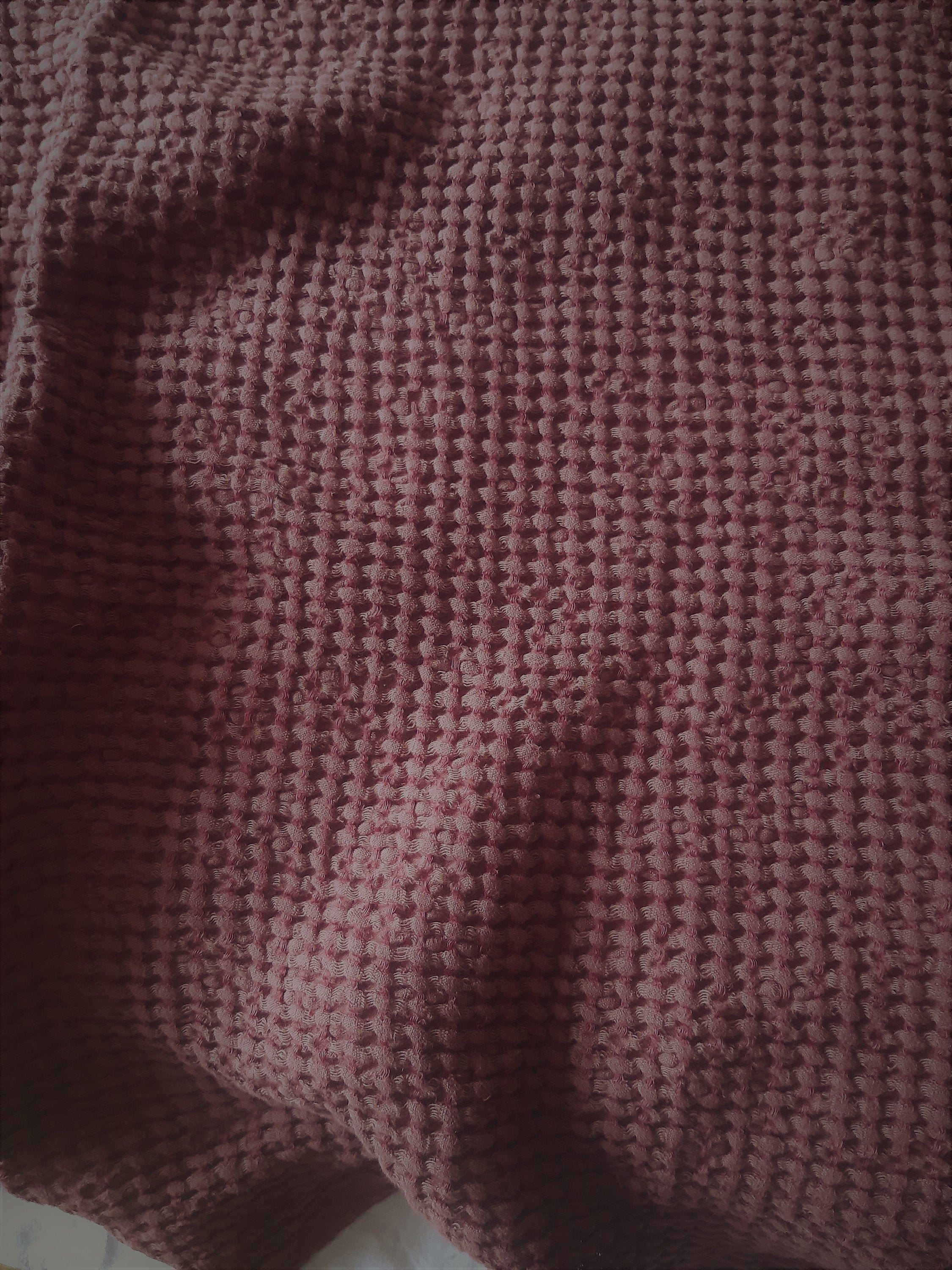 Natural Waffle Linen Throw Blanket In Red