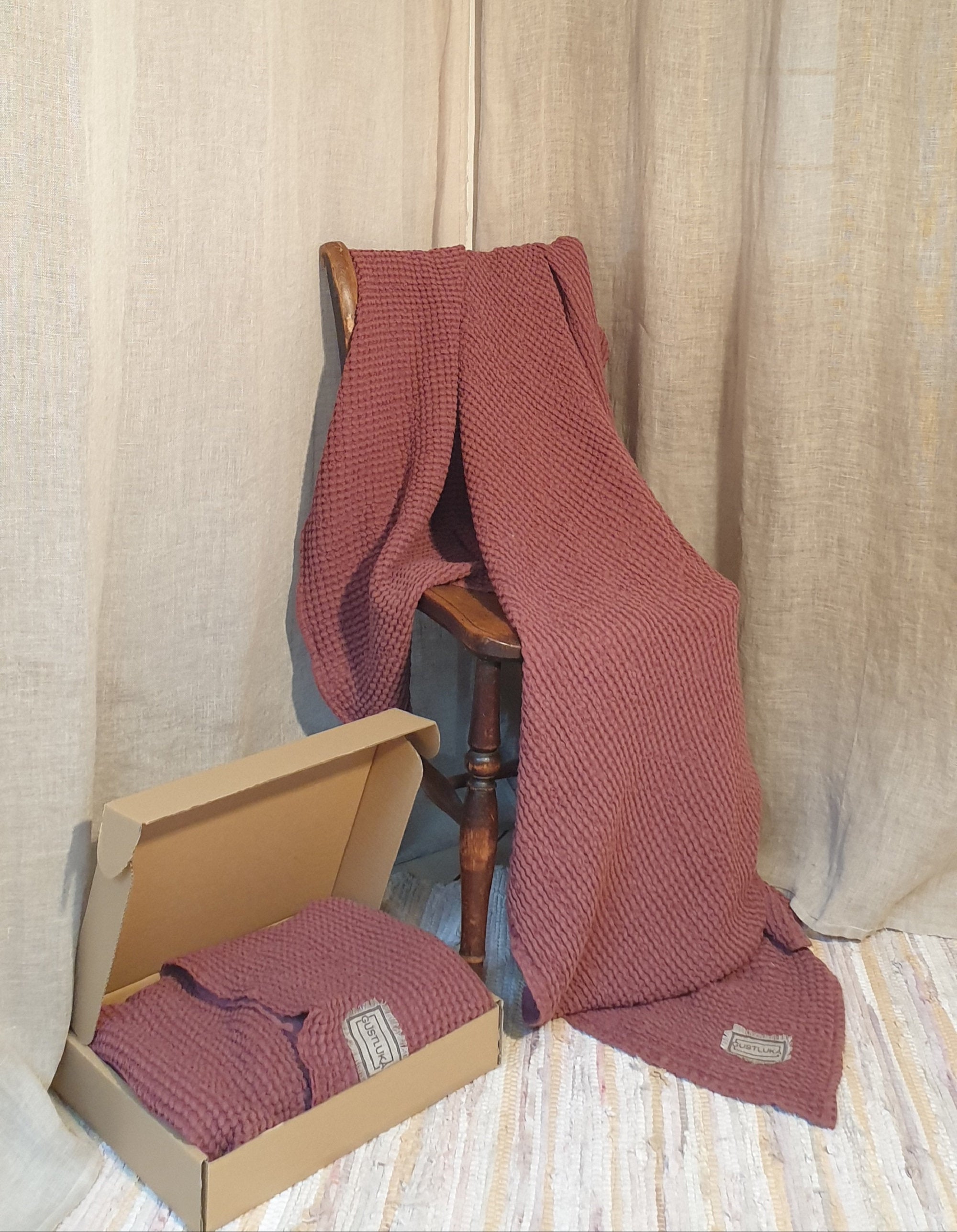 Natural Waffle Linen Throw Blanket In Red