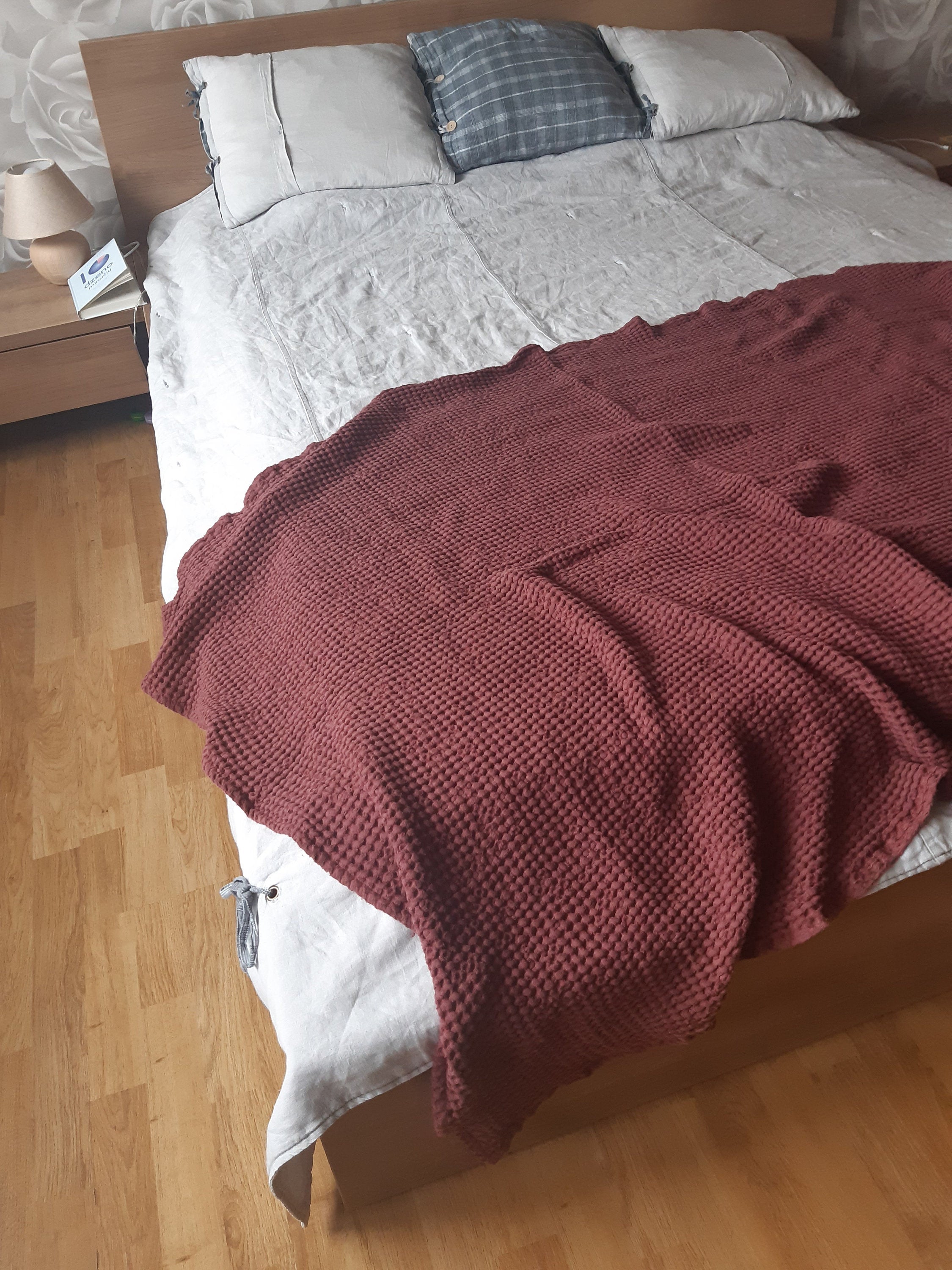 Natural Waffle Linen Throw Blanket In Red